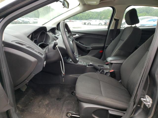 FORD FOCUS SE 2017