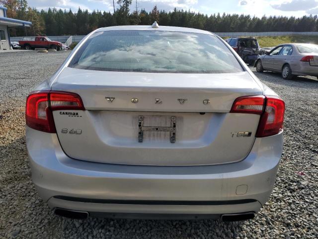 VOLVO S60 PLATINUM 2017