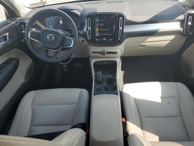 VOLVO XC40 T5 MOMENTUM 2021