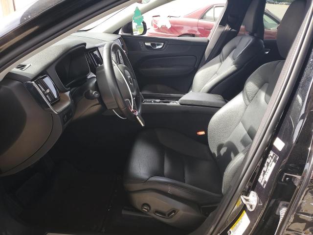 VOLVO XC60 B5 MOMENTUM 2022