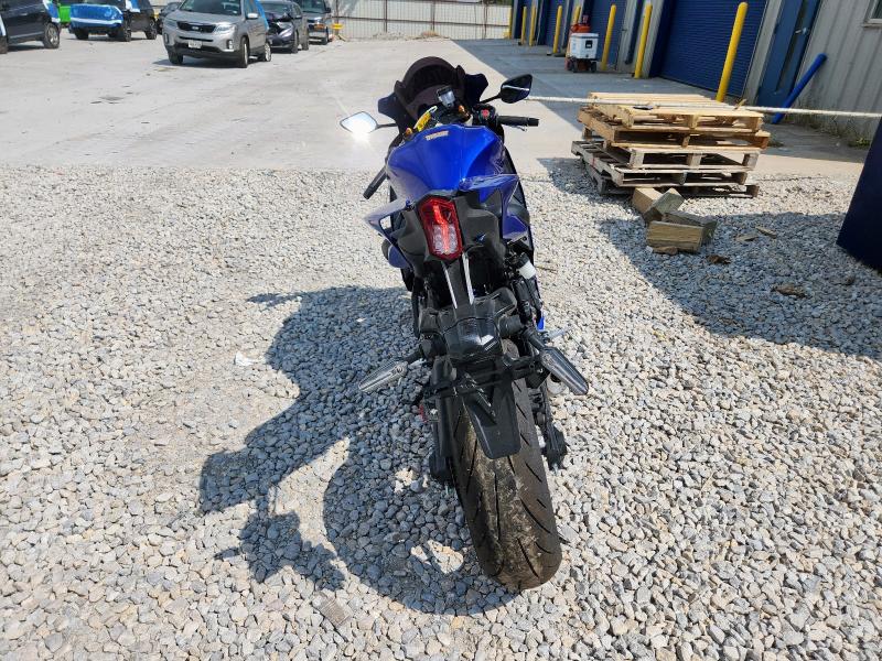 YAMAHA YZFR7 2025