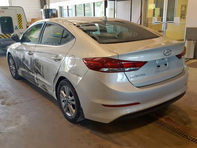 HYUNDAI ELANTRA SE 2017