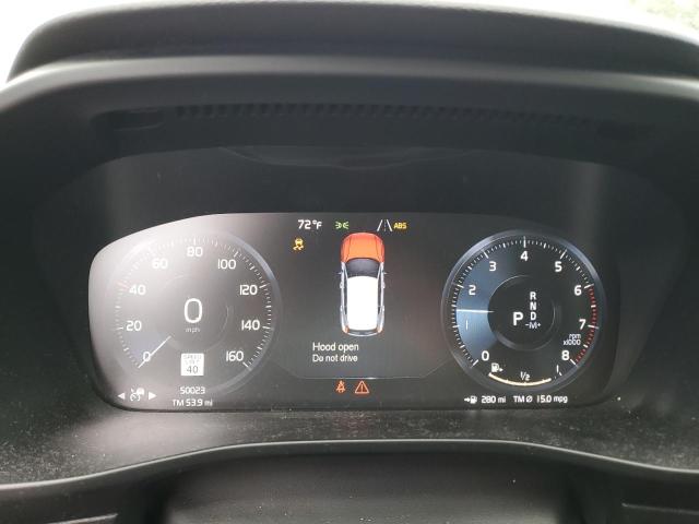 VOLVO XC40 T5 MOMENTUM 2019