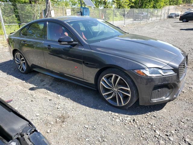 JAGUAR XF R-DYNAMIC SE 2024