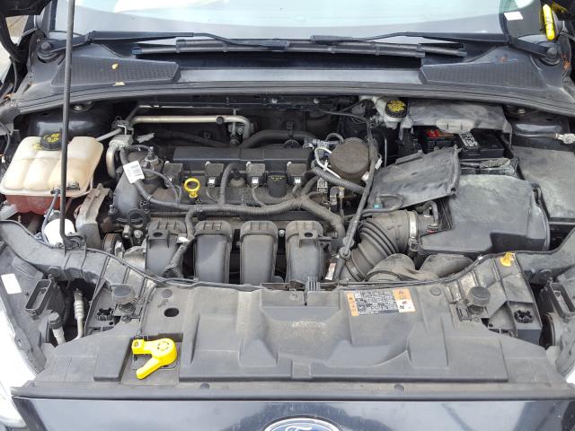 FORD FOCUS SE 2015
