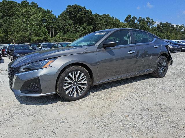 NISSAN ALTIMA SV 2025