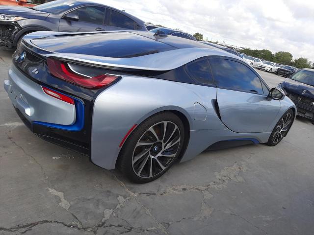 BMW I8 2015