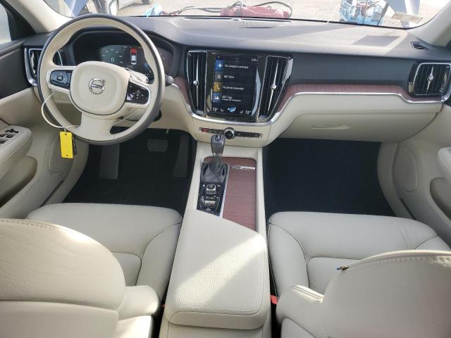 VOLVO S60 T5 MOMENTUM 2021