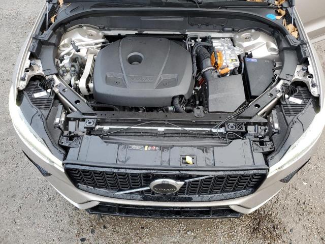 VOLVO XC60 PLUS 2024