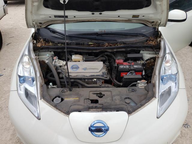 NISSAN LEAF SV 2012