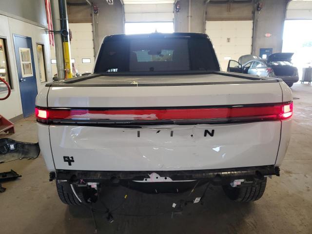 RIVIAN R1T ADVENTURE 2022