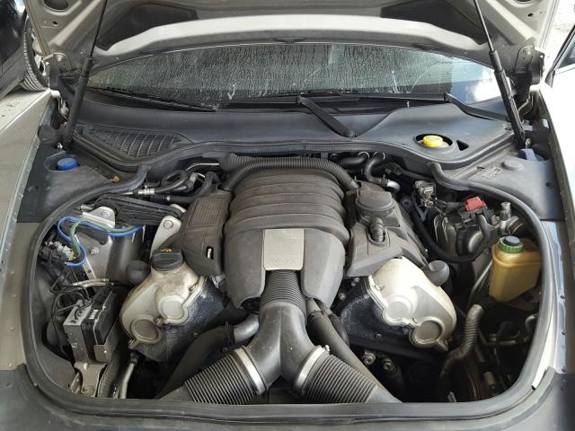 PORSCHE PANAMERA 2 2012