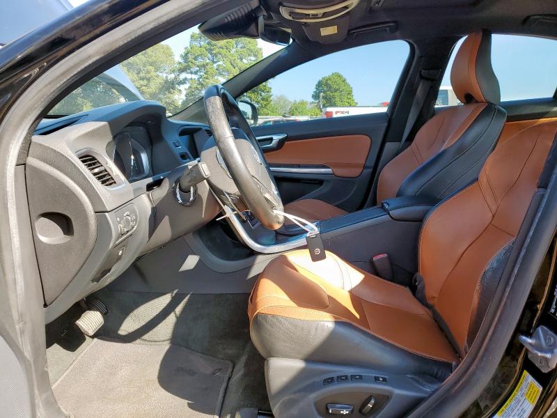 VOLVO S60 PLATINUM 2015