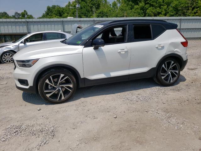 VOLVO XC40 T5 R-DESIGN 2021