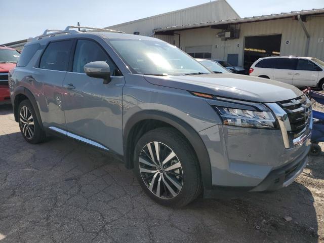 NISSAN PATHFINDER PLATINUM 2024