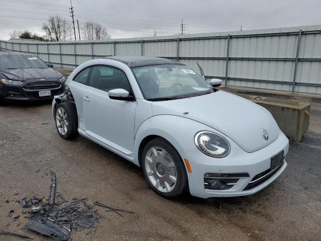VOLKSWAGEN BEETLE SE 2018