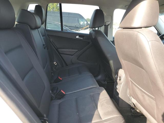 VOLKSWAGEN TIGUAN S 2017