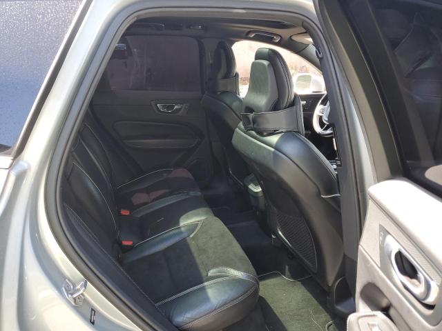 VOLVO XC60 T5 R-DESIGN 2018