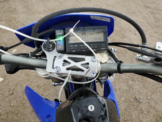 SUZUKI DR-Z400 SM 2023
