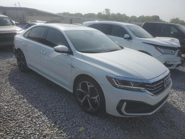 VOLKSWAGEN PASSAT R-LINE 2021
