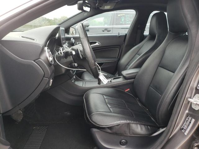 MERCEDES-BENZ CLA 250 2015