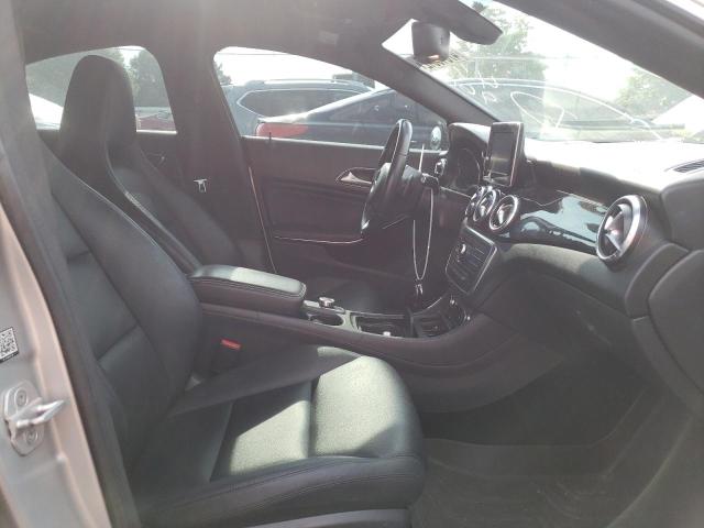 MERCEDES-BENZ CLA 250 4MATIC 2015