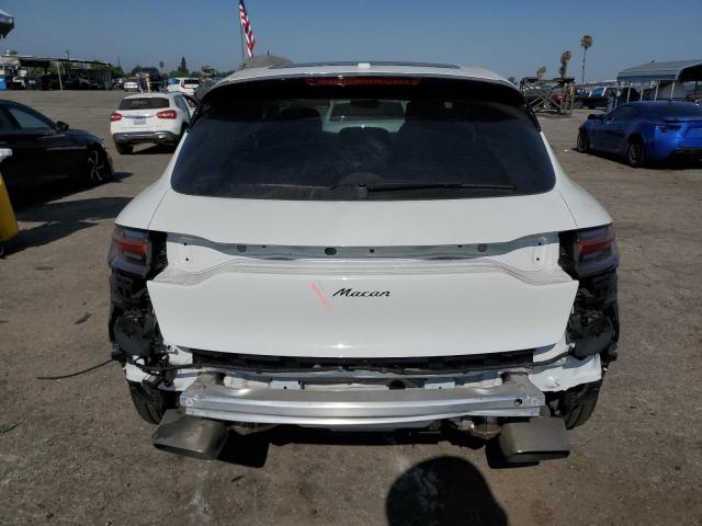 PORSCHE MACAN BASE 2024