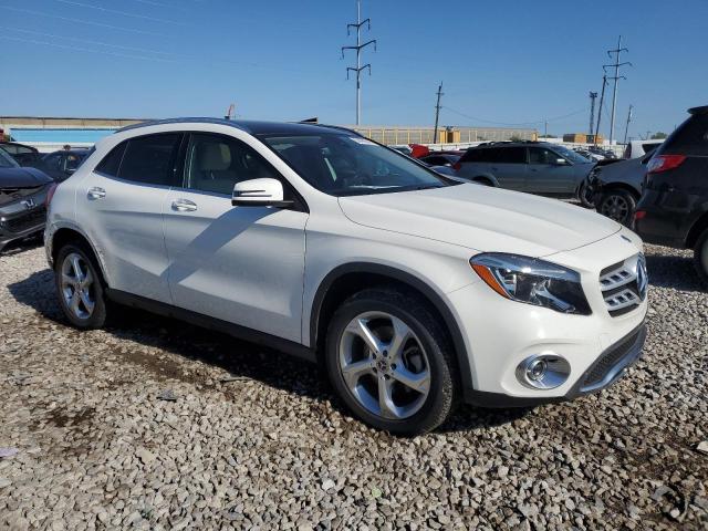 MERCEDES-BENZ GLA 250 2019