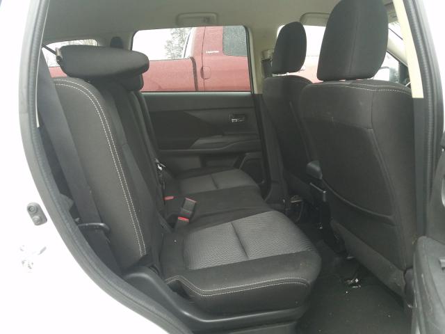 MITSUBISHI OUTLANDER SE 2018
