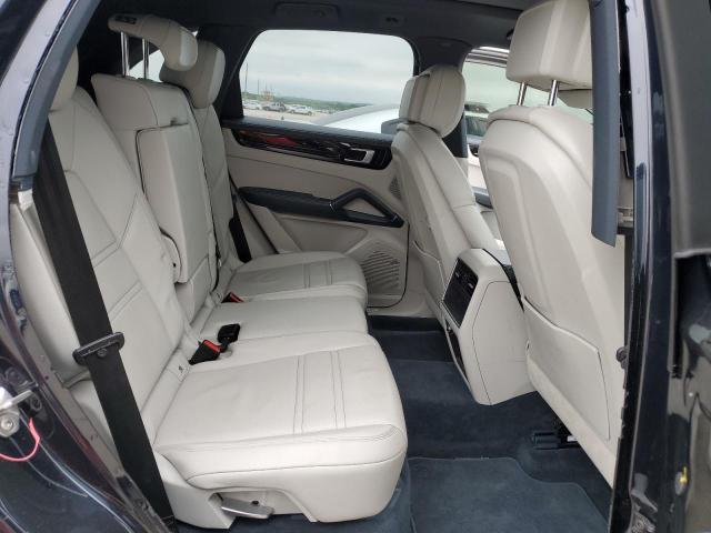 PORSCHE CAYENNE 2019