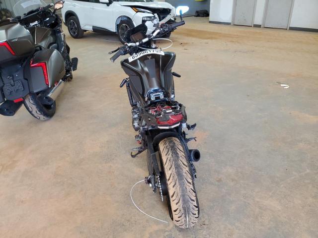 YAMAHA MT09 2023