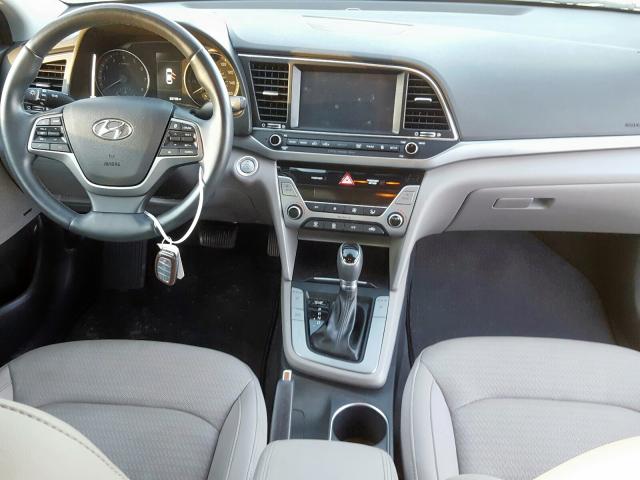 HYUNDAI ELANTRA SE 2017