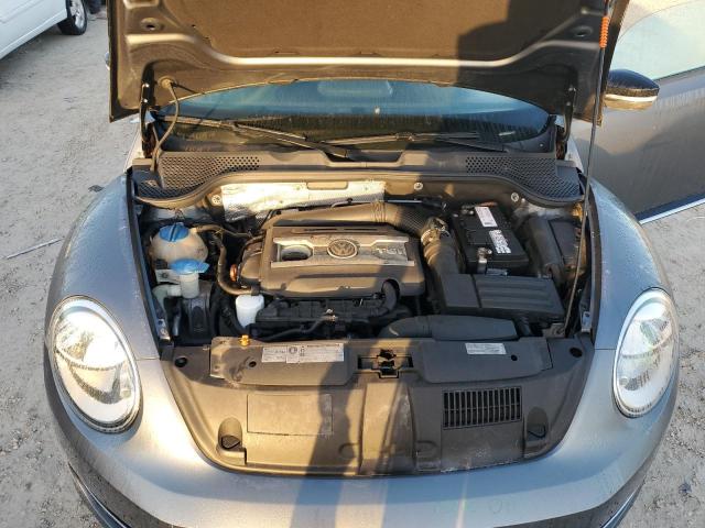 VOLKSWAGEN BEETLE TURBO 2012
