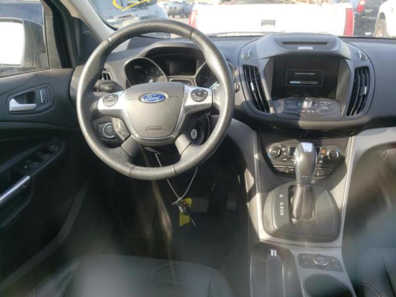 FORD ESCAPE SE 2015