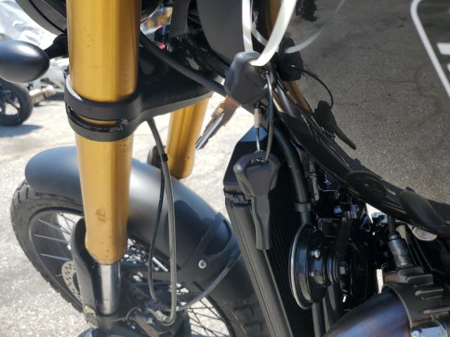 TRIUMPH MOTORCYCLE SCRAMBLER 1200 XE 2024