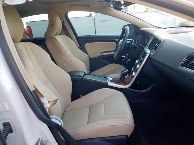 VOLVO S60 PLATINUM 2017