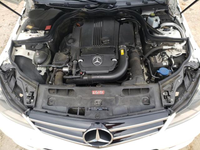 MERCEDES-BENZ C 250 2014