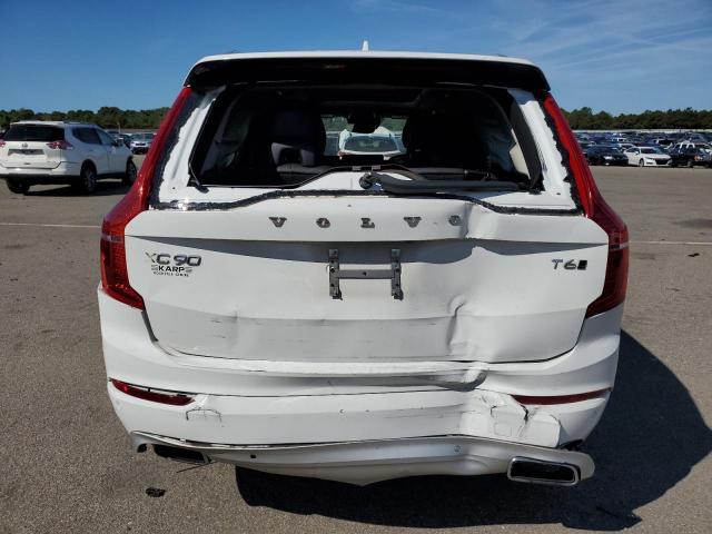 VOLVO XC90 T6 MOMENTUM 2020