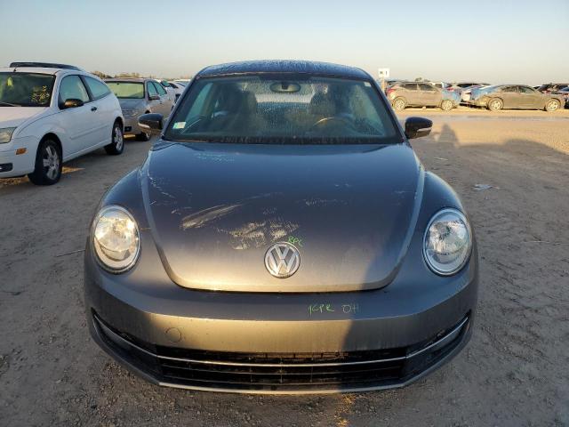 VOLKSWAGEN BEETLE TURBO 2012
