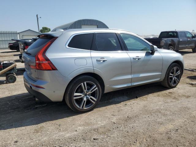 VOLVO XC60 T5 MOMENTUM 2018