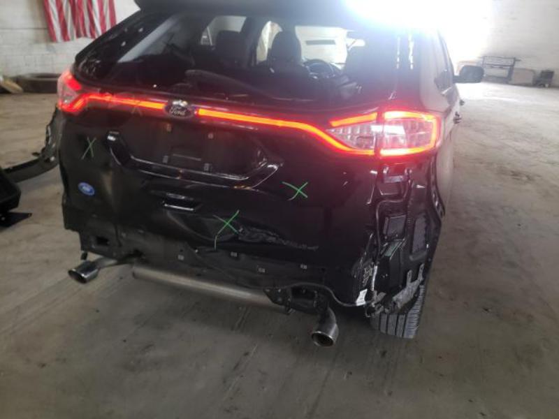 FORD EDGE TITANIUM 2017