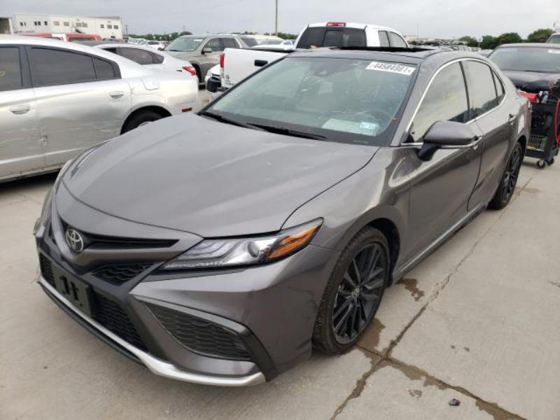 TOYOTA CAMRY XSE 2021