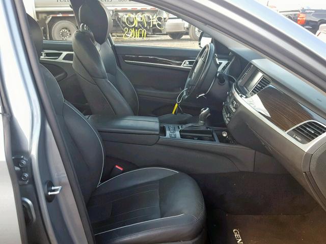 HYUNDAI GENESIS, 2015