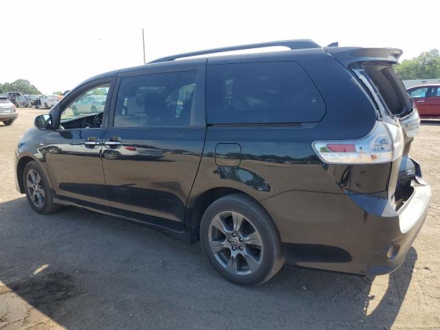 TOYOTA SIENNA SE 2020