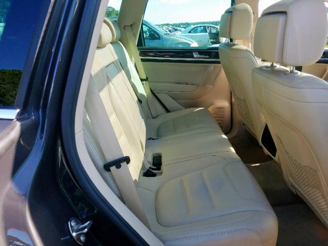 VOLKSWAGEN TOUAREG 2012
