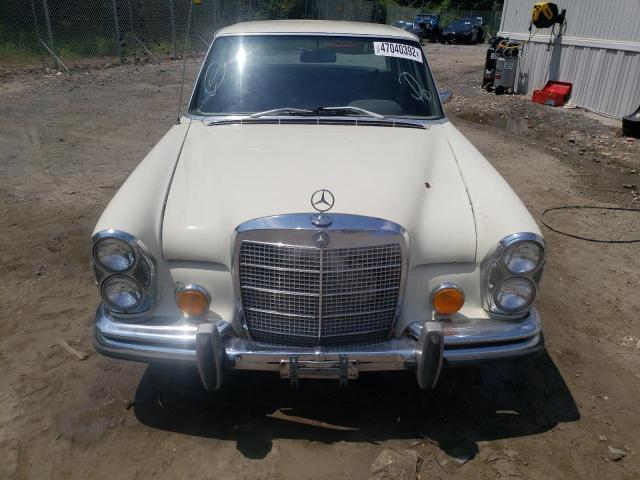 1972 MERCEDES-BENZ 280 SE