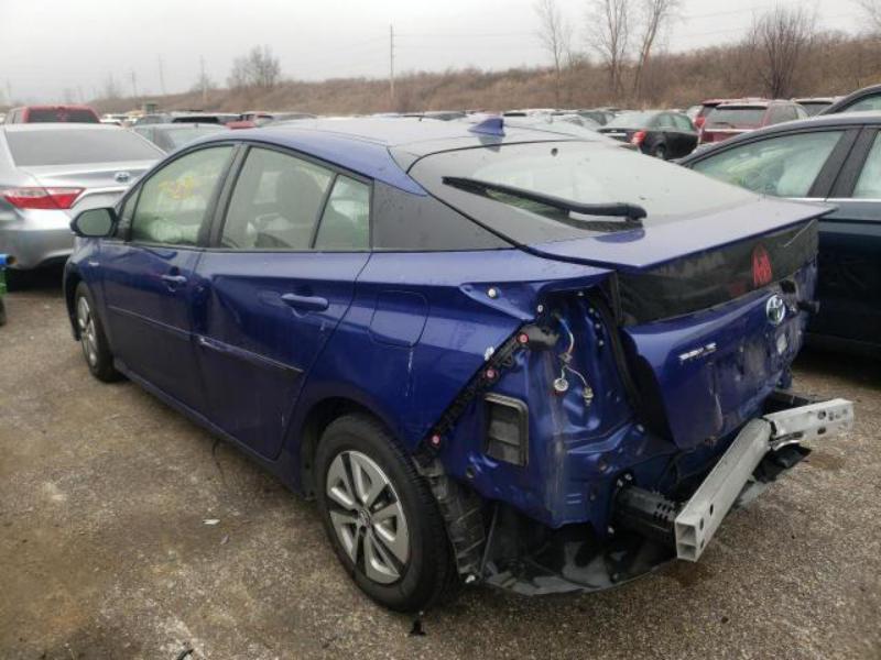 TOYOTA PRIUS 2016