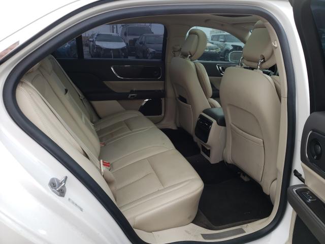 LINCOLN CONTINENTAL SELECT 2017