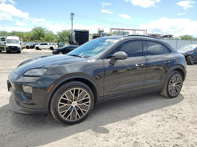 PORSCHE MACAN 2025
