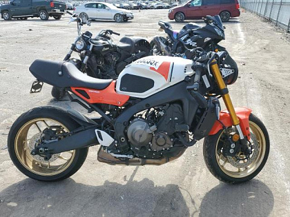 YAMAHA MTM890 2024